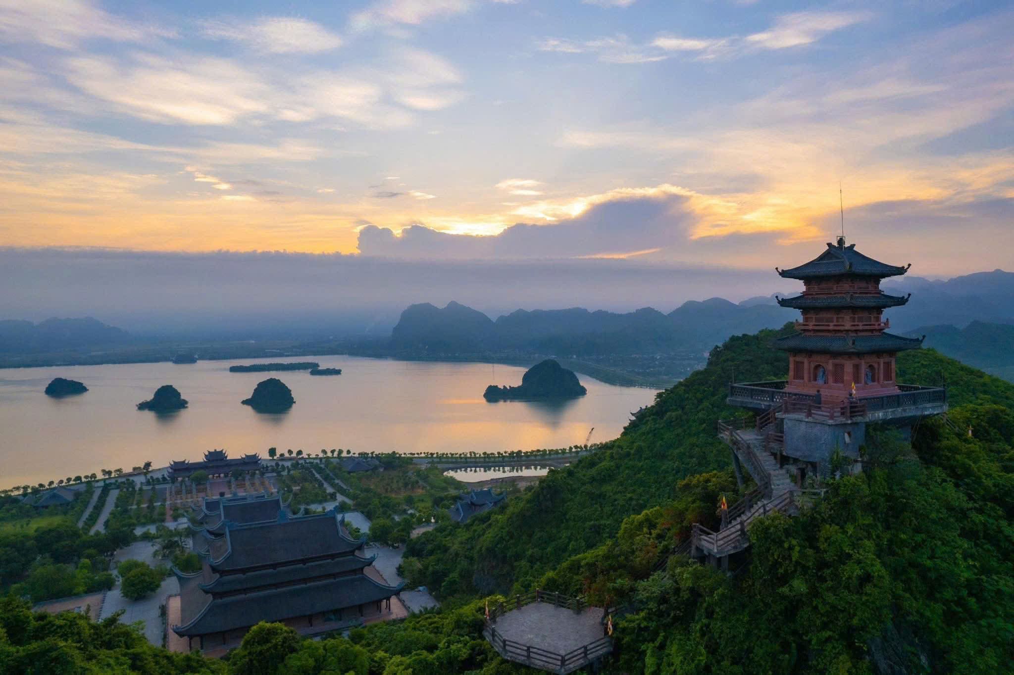 Quần thể Tam Chúc – Niềm tự hào di sản của Ninh Bình